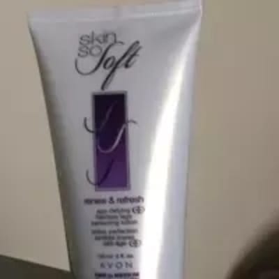 Avon Skin So Soft Renew and Refresh Flawless Legs Perfecting lotion in Diamond Bar |$3